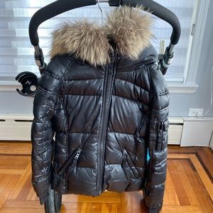 Girls sam jacket size 8